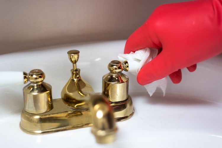 How to Protect Faucets from Hard Water