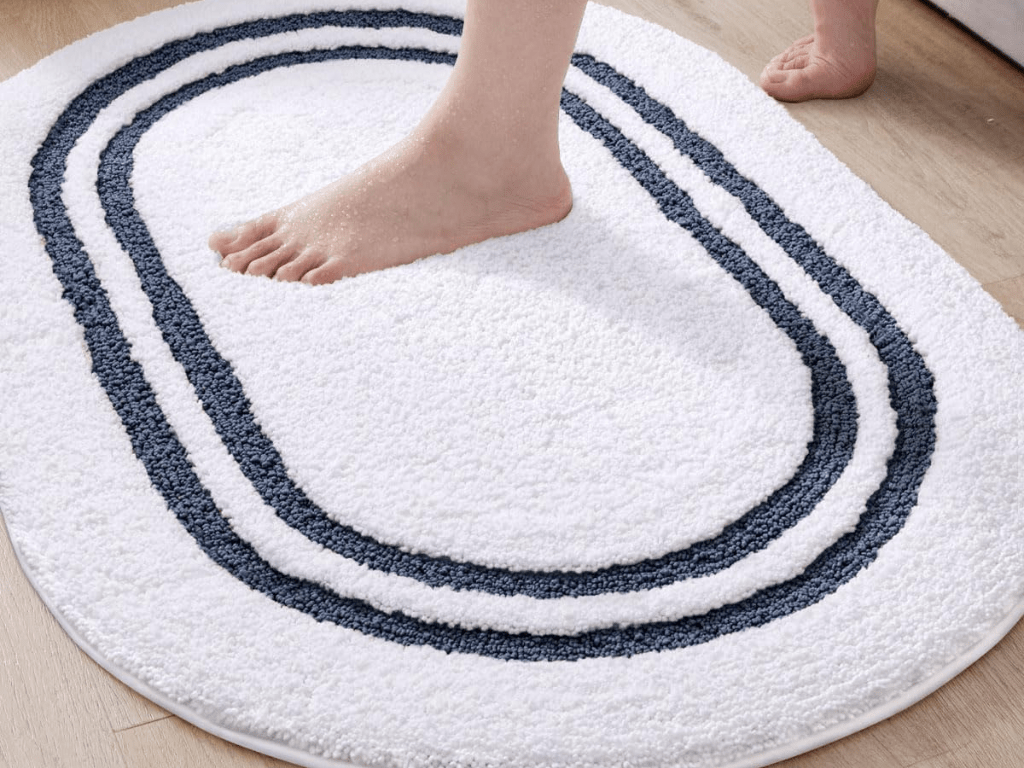 DEXI Oval Bathroom Rugs