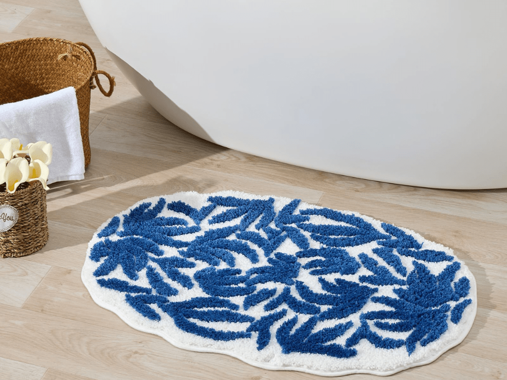 ORTIGIA Cute Leaf Bath Mat